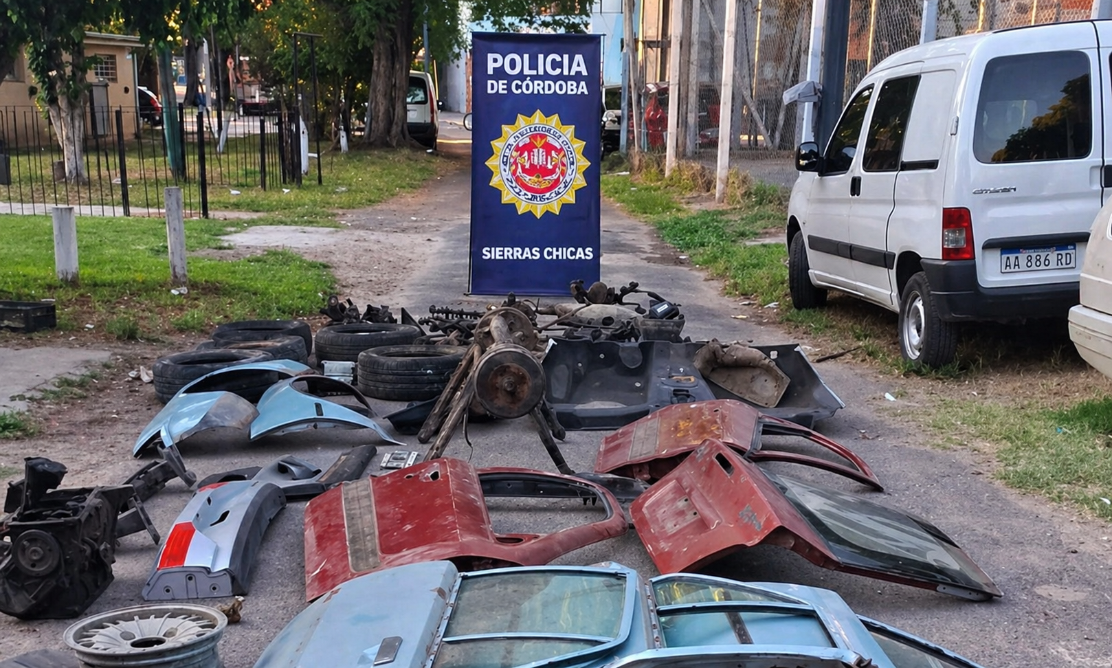 Desarmadero ilegal en Unquillo: secuestran motores robados y hay dos detenidos