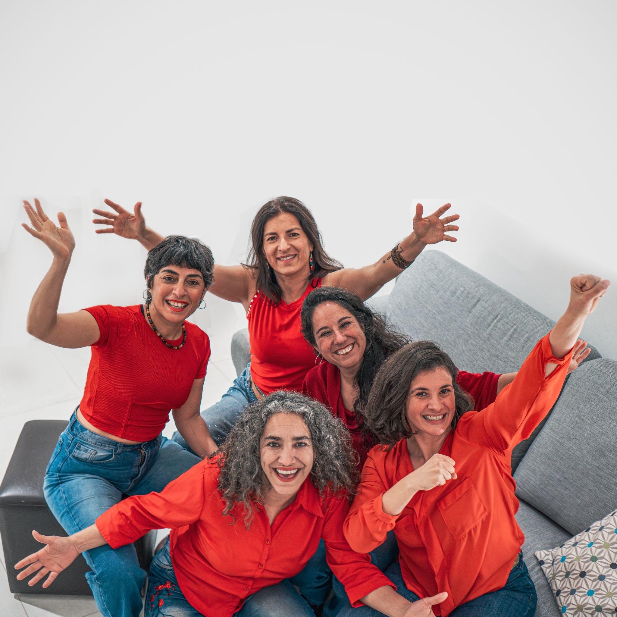 El Mujerío eleva su canto en el Teatro Comedia